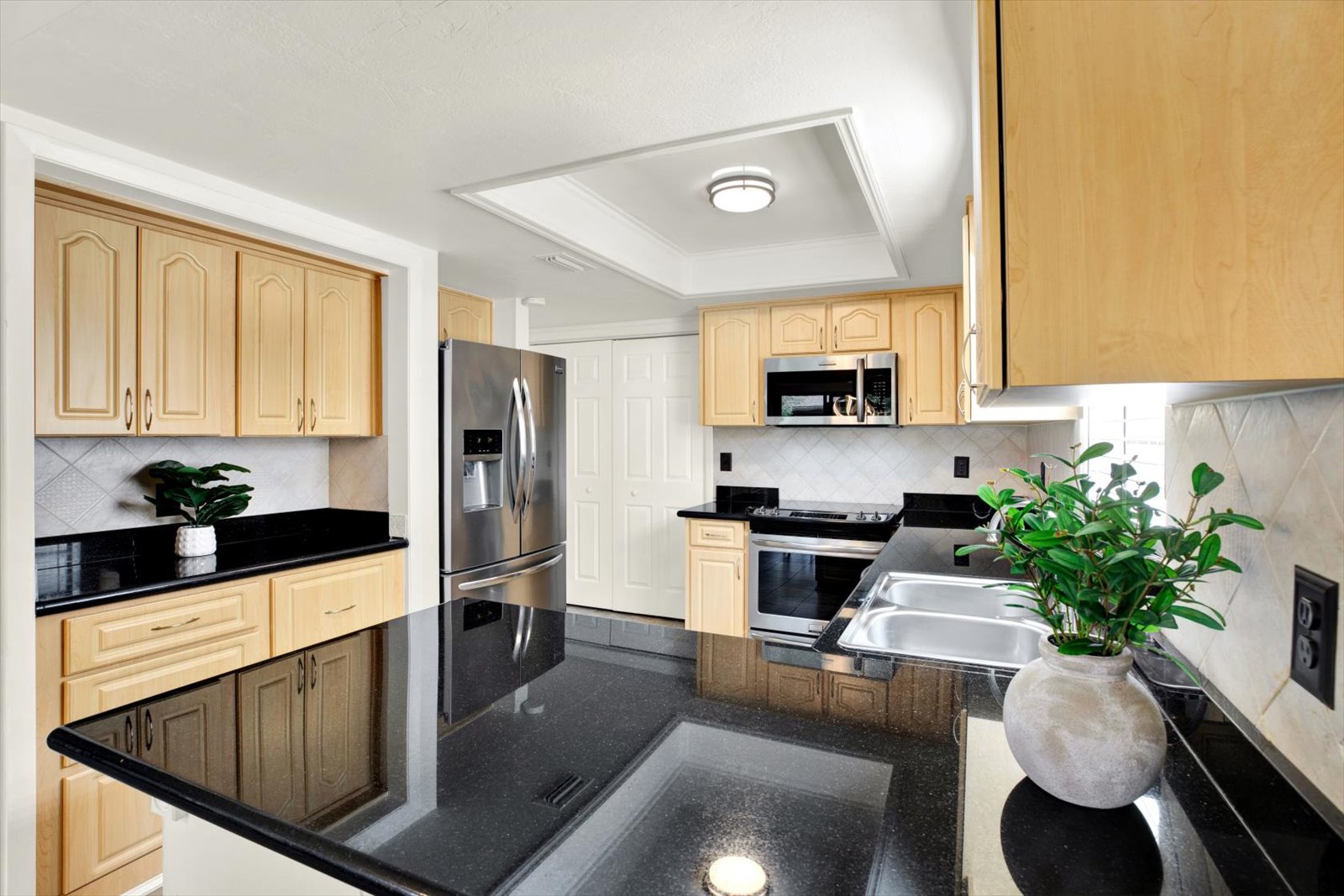 Kitchen - new feel and open!